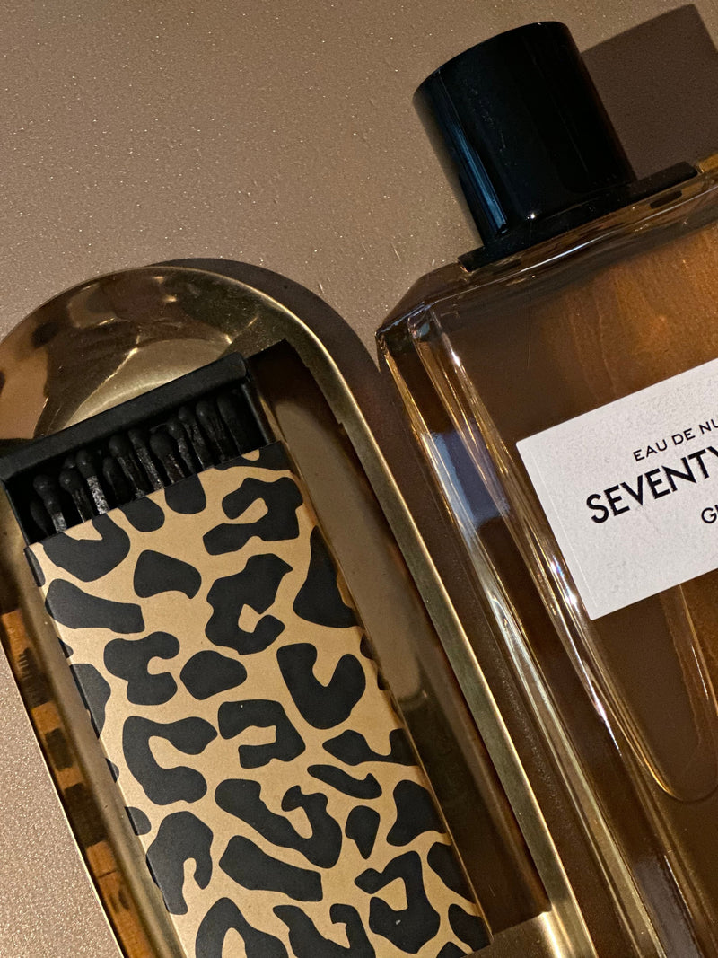 SIGNATURE LEOPARD